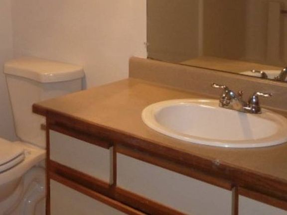 4th image of 11556 SE Fuller Rd #223-70