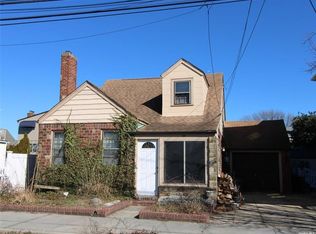 64 Inwood Ave, Point Lookout, NY 11569