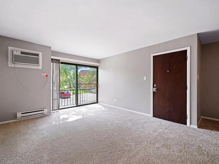 Flats at Gladstone — Photo 16