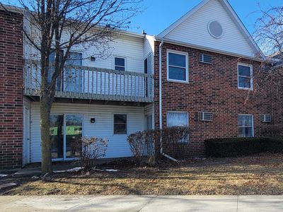 1305 Cunat Ct APT 1A, Lake In The Hills, IL, 60156