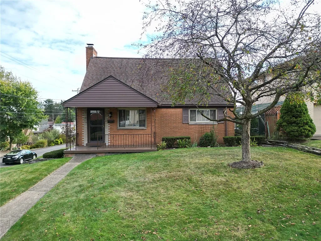 201 Joyce Dr photo 1