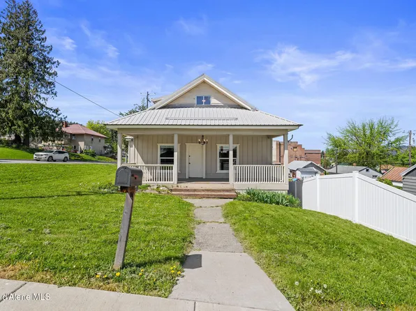 141 S 13th St, St Maries, ID 83861