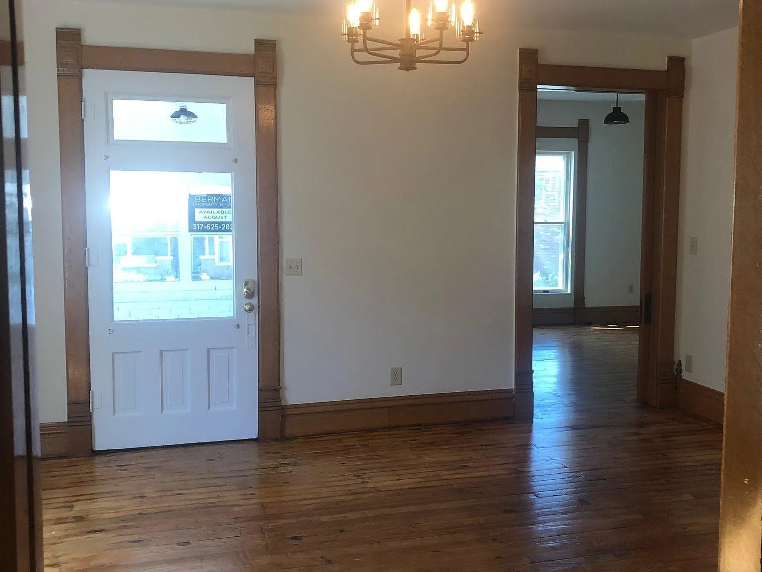 5 bed, 2577 sqft, $5,500 — Photo 3