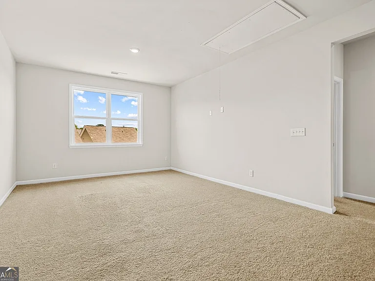 3331 Fall Branch Ln — Photo 16