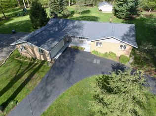 14025 Windemere Dr NW, Grand Rapids, MI 49534