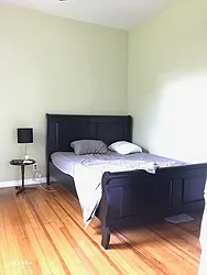 Rented by Sterea Agency