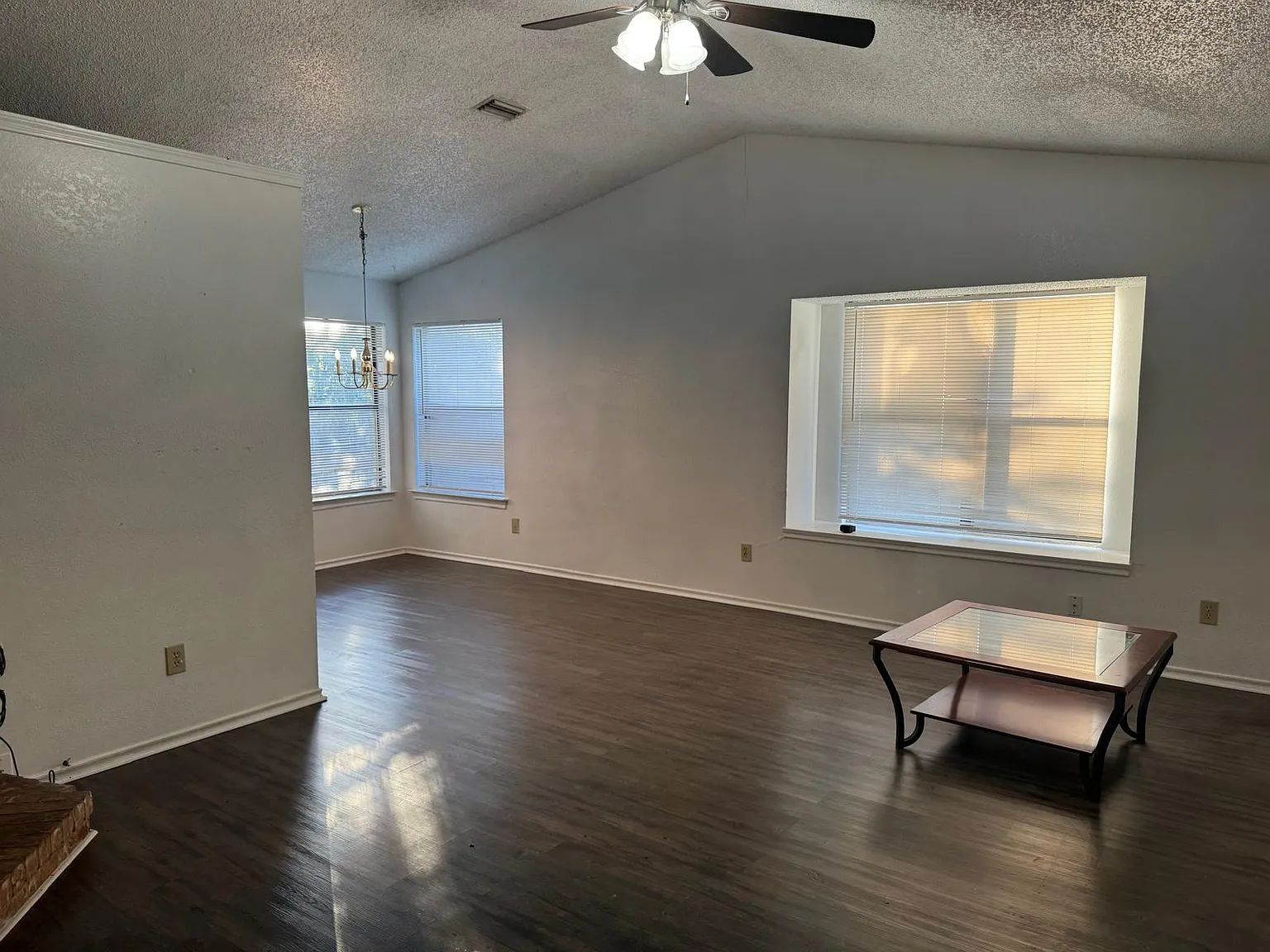4 bed, 1484 sqft, $2,000 — Photo 4