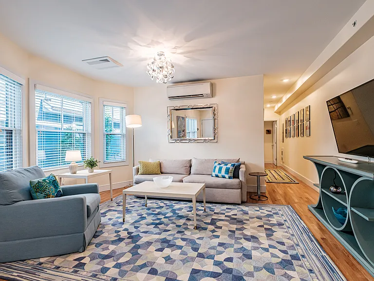 50 Wilmot St #2 — Photo 11