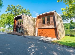 4931 Riversedge Rd, Louisville, TN 37777