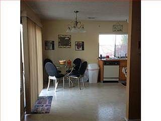 4th image of 2561 Sunrise Dr