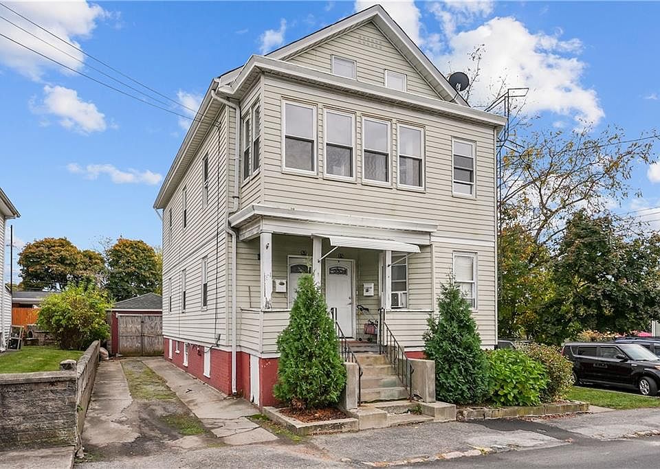 55 Lyman Ave, North Providence, RI 02911 Zillow