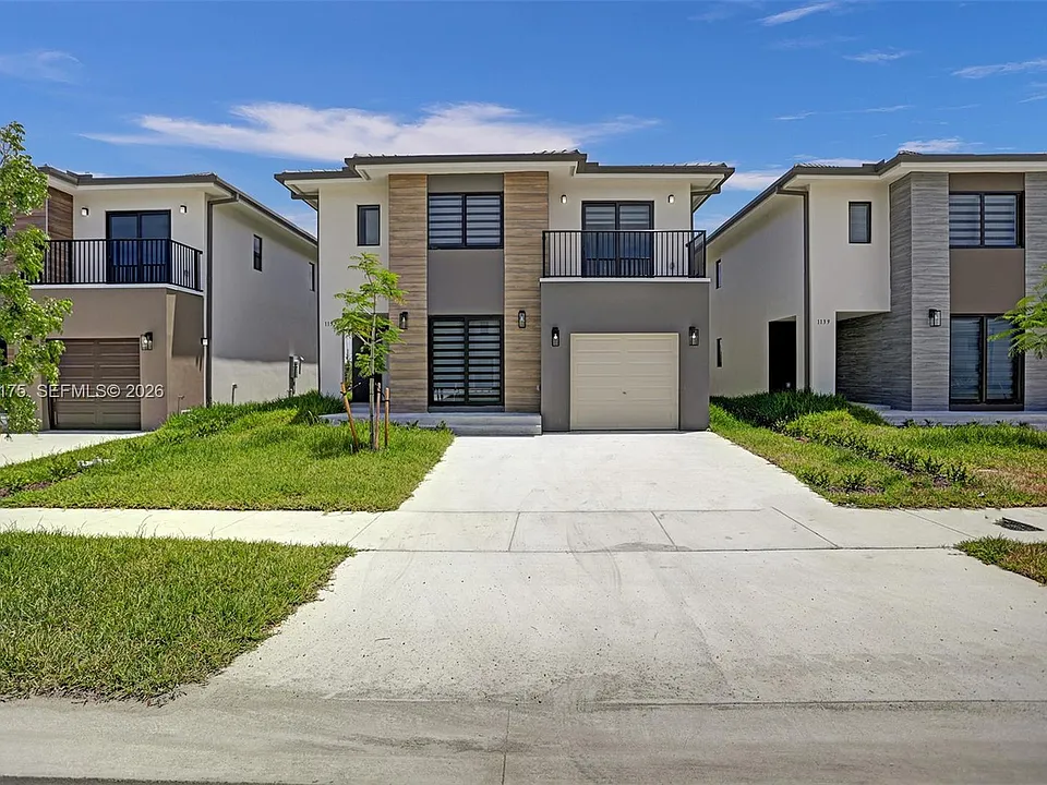 1135 NW 1st St