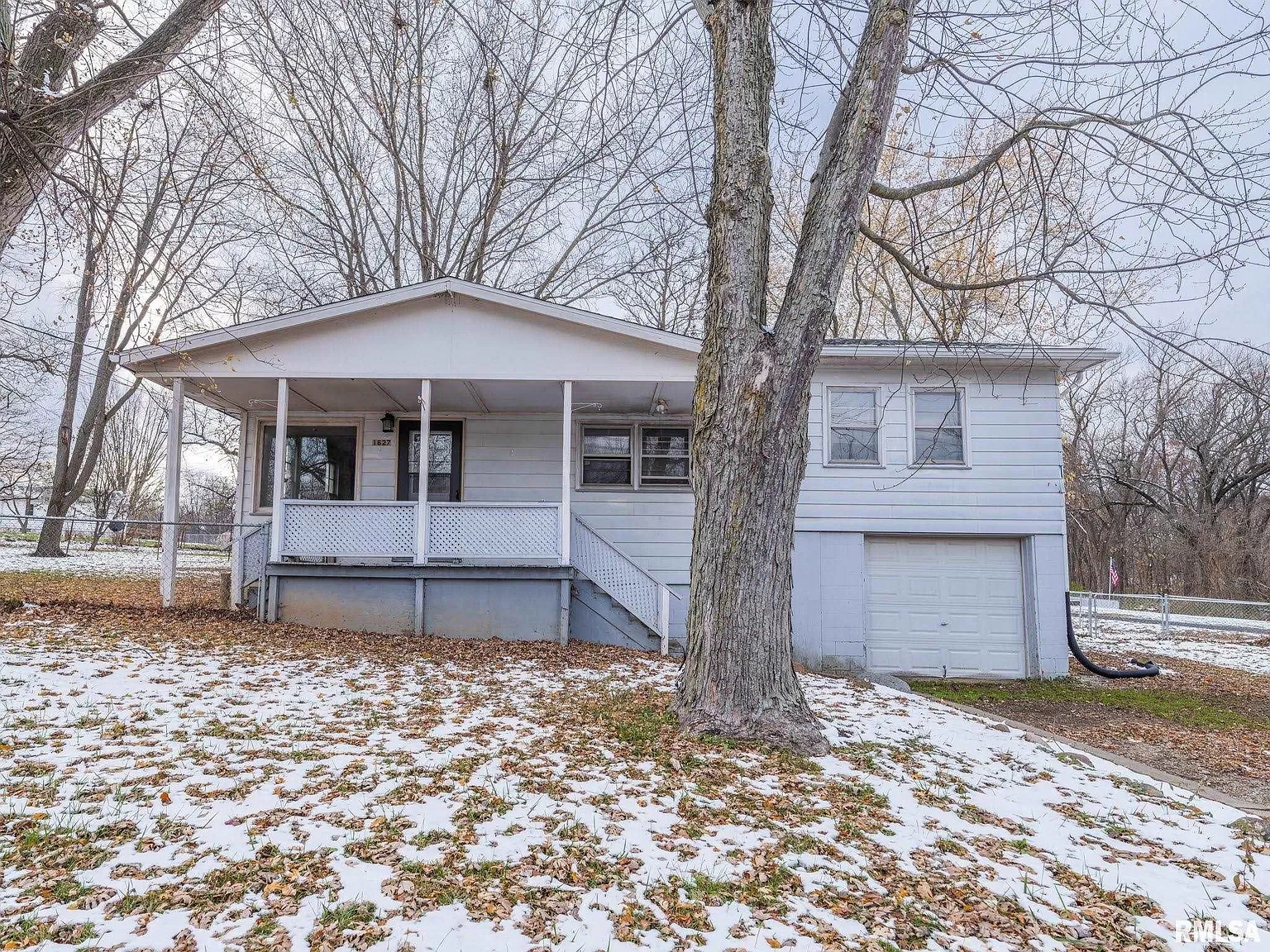 1627 N Norwood Blvd, Peoria, IL 61604 | Zillow