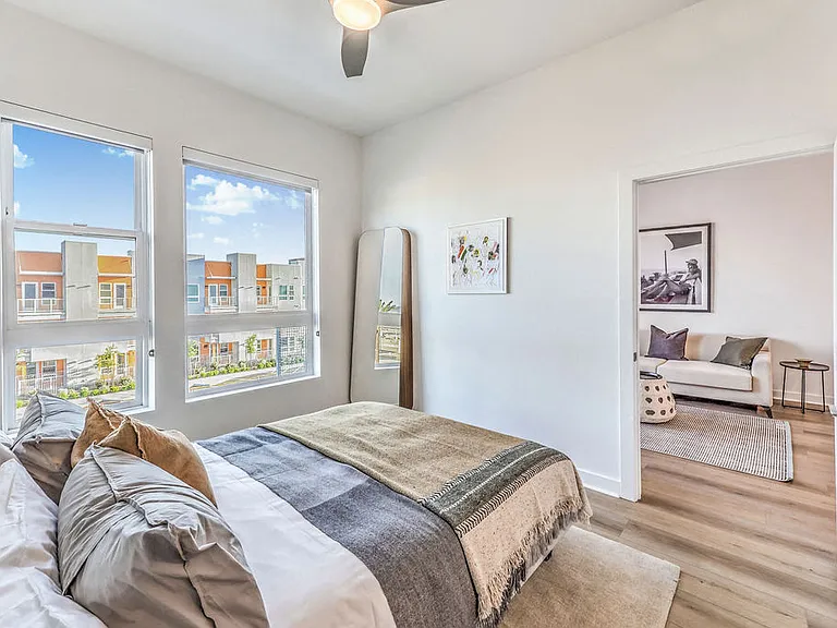 Ariva Luxury Residences — Photo 30