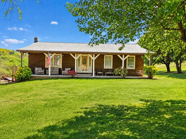 930 Fish Lake Rd, Cana, VA 24317