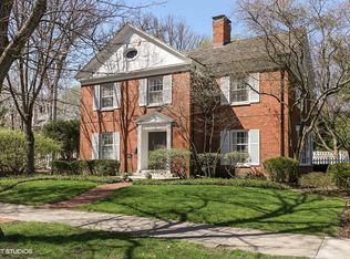 2500 McDaniel Ave, Evanston, IL 60201