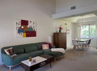 6927 Gaviota Ave, Van Nuys, CA 91406