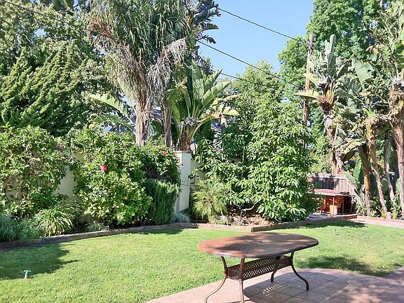 3rd image of 6289 Westmoreland Pl