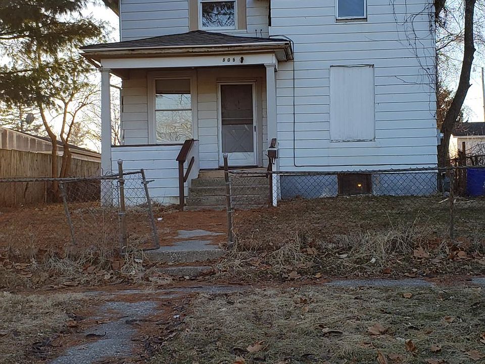 1st image of 505 Foster Ave
