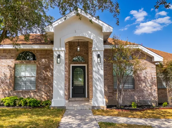 1195 LAZAR DR, Eagle Pass, TX 78852