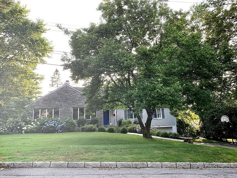 1st image of 335 Claflin Ave