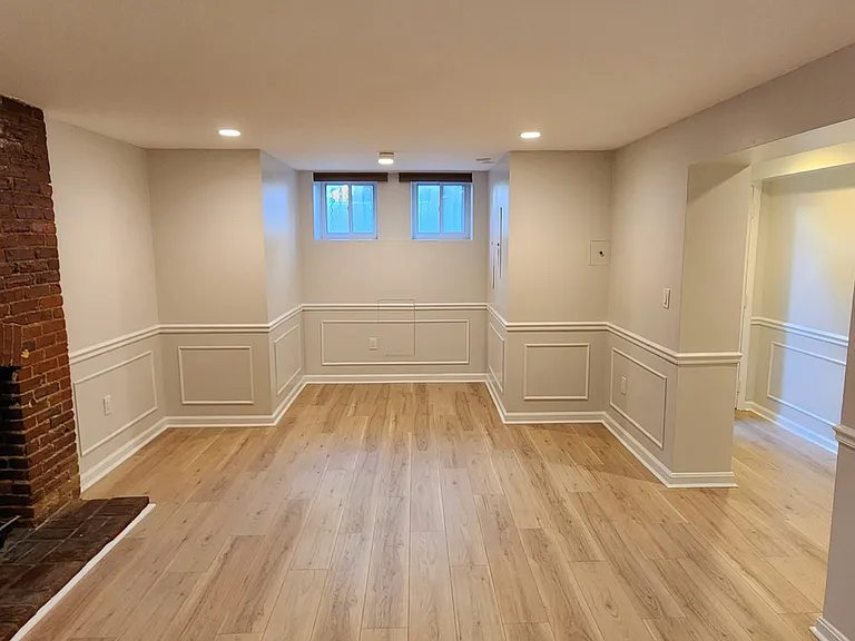 1758 Swann St NW #B — Photo 7