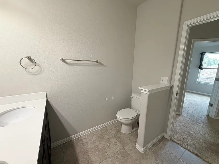1009 Valley View Dr — Photo 27
