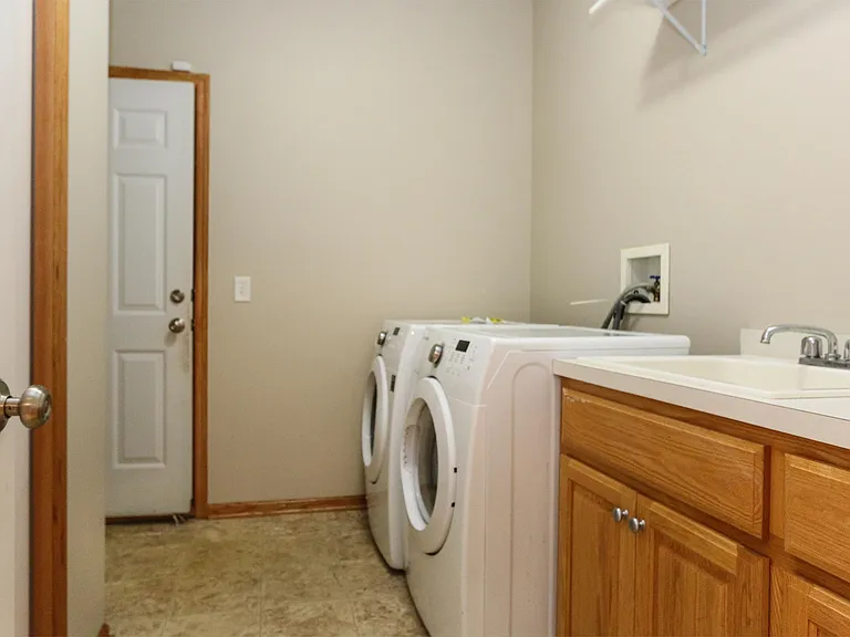 13784 Clare Downs Way — Photo 34