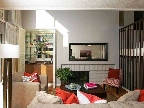 3rd image of 27 Sulgrave Ln