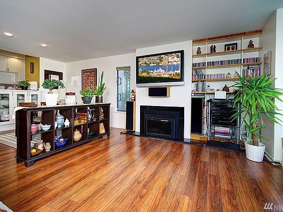 5th image of 1232 Lakeview Blvd E APT 1