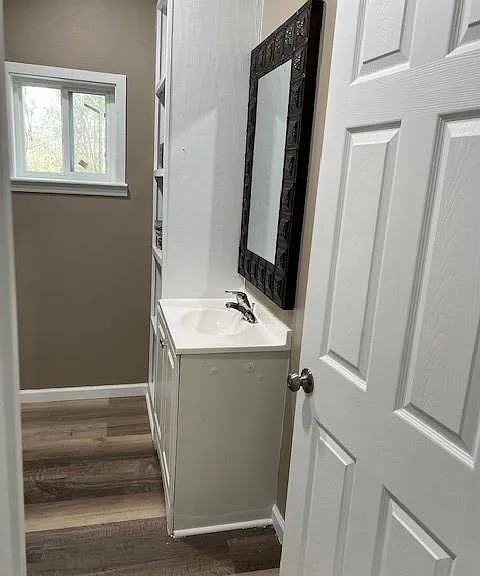 11109 Newton Cir — Photo 7