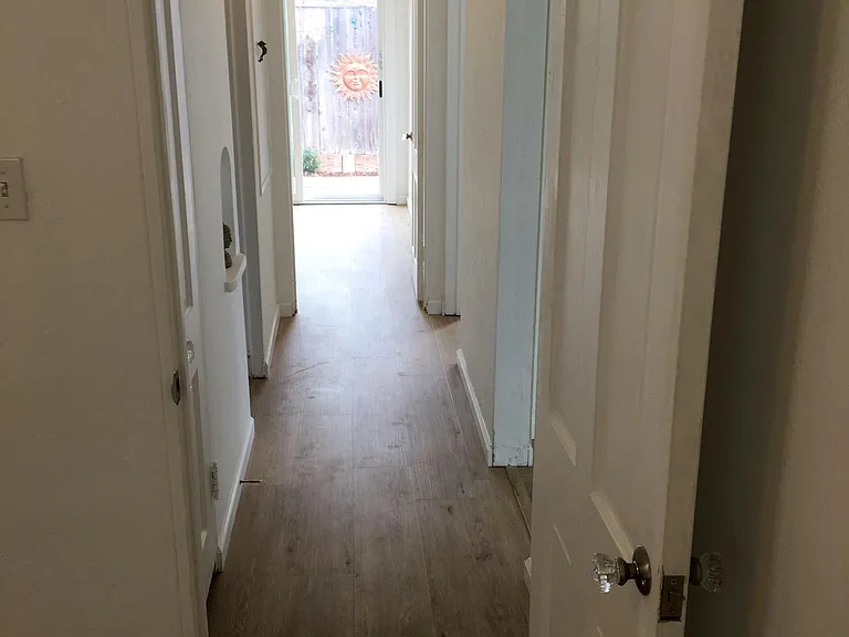231 Placentia Ave — Photo 13
