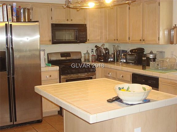 3rd image of 1805 Pacific Terrace Dr
