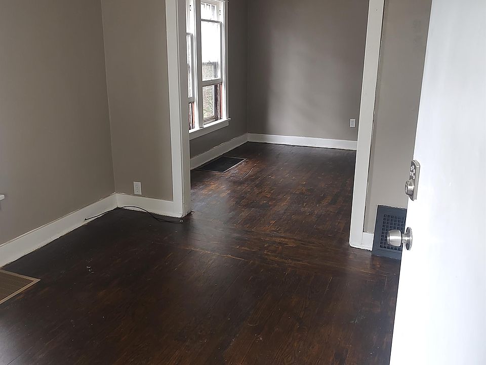 1st image of 145 Illinois St #2