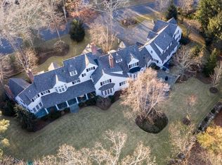 27 Livingston Rd, Wellesley, MA 02482