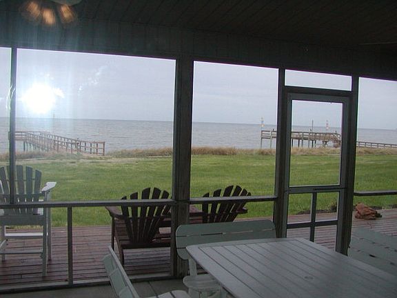 4th image of 922 Brammer Dr