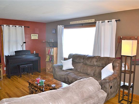 4th image of 3316 D Ave
