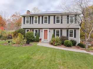 7 Hill St, Medway, MA 02053