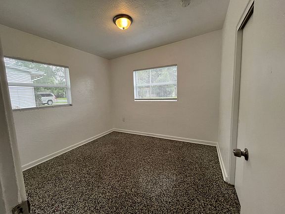 5th image of 76 Griggs Ave #B