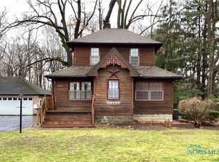 6021 Acres Rd, Sylvania, OH 43560