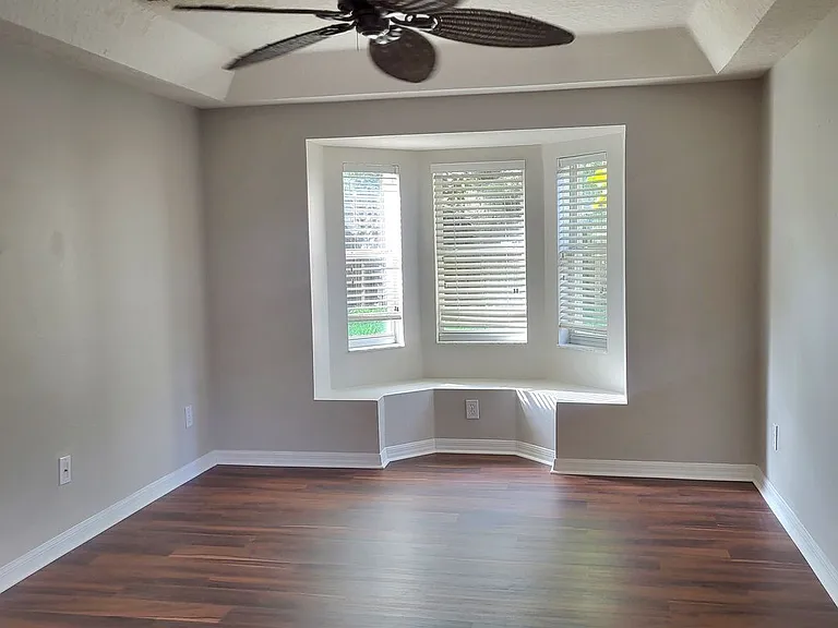10310 Lakeside Vista Dr — Photo 7