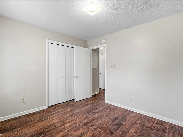 507 N 3rd Ave #I — Photo 18