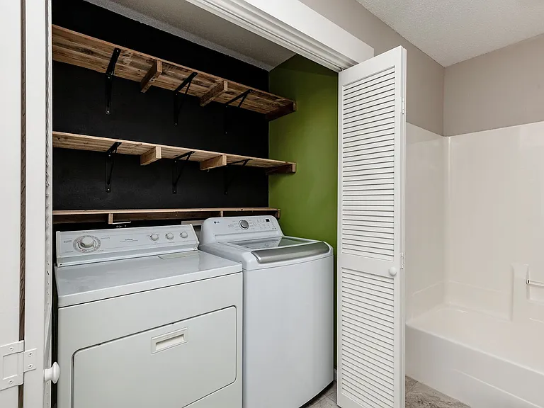 14440 Briarwood Ln — Photo 26