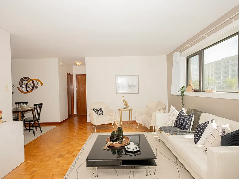 1051 Taylor Ave — Photo 4