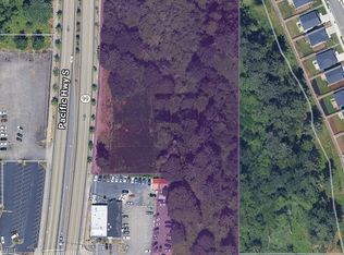 30300 Pacific Highway S, Federal Way, WA