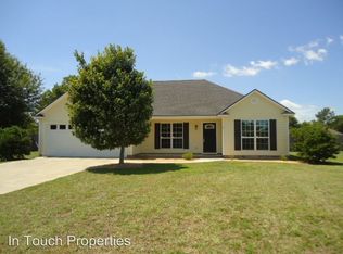 81 Eleanor Pl, Ray City, GA 31645