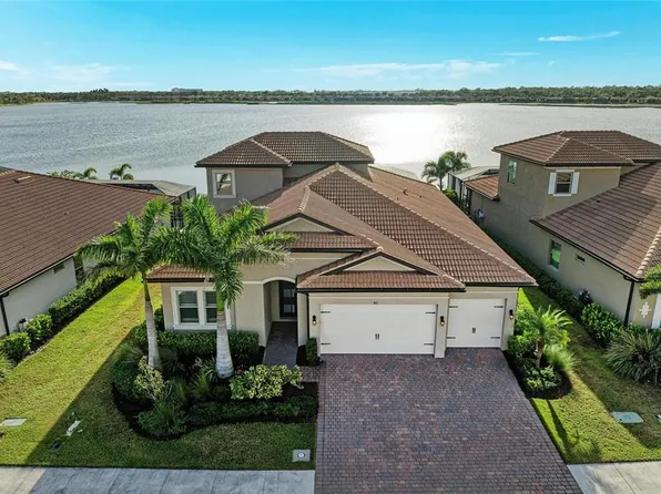 513 Maraviya Blvd, Nokomis, FL 34275