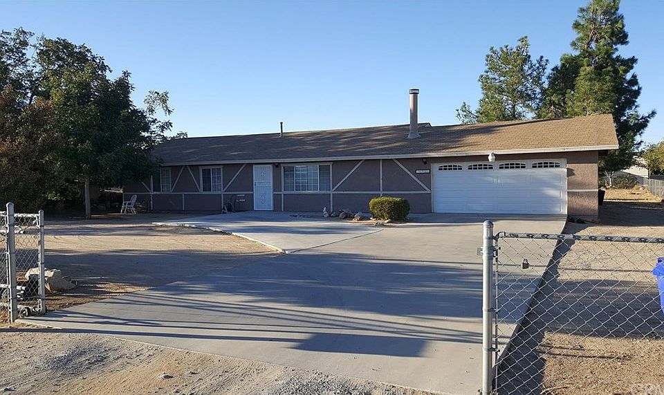 1st image of 16050 Lindero St