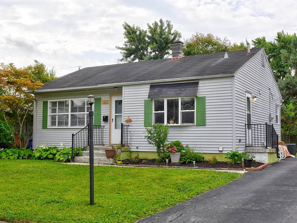 1st image of 2253 Eden Ave