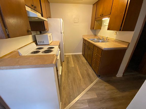 4th image of 716 Burnett Ave Unit 2